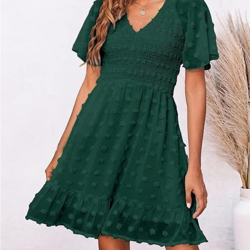 NWOT- BTFM V-Neck Dark Green Women's Dress Size Small